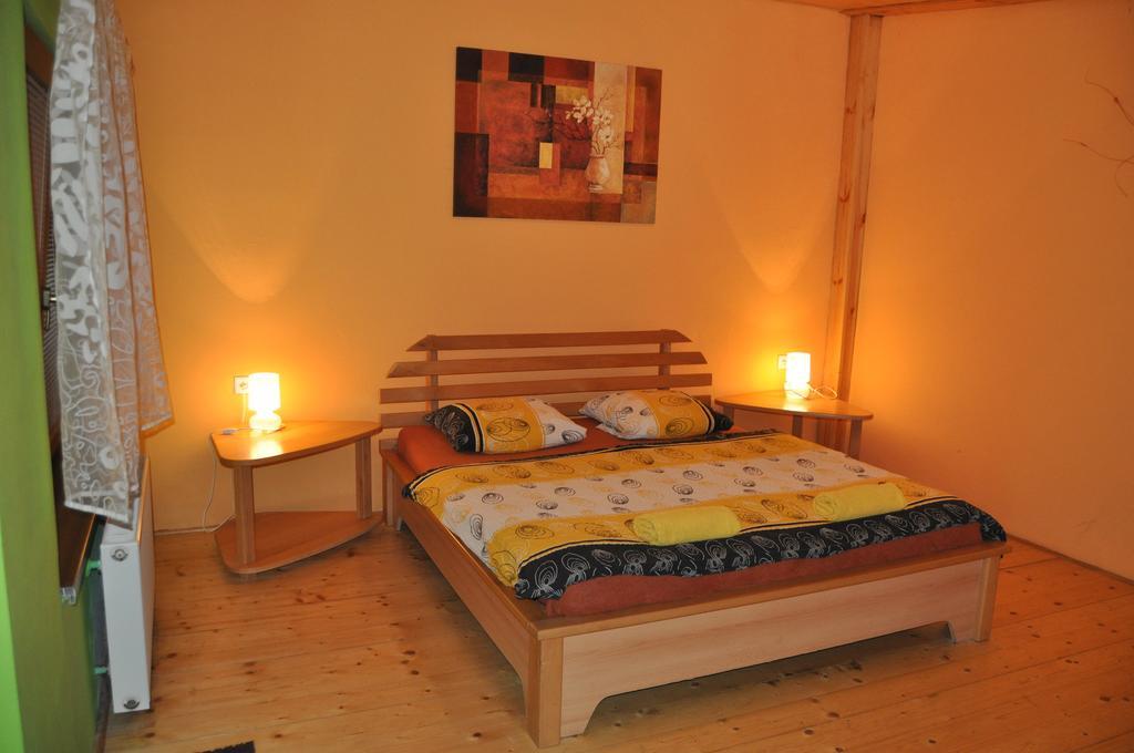 Penzion Motylek Vřesina Kamer foto