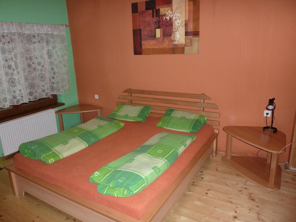 Penzion Motylek Vřesina Buitenkant foto